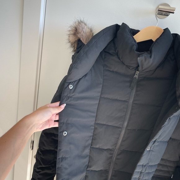 Eddie Bauer Black Quilted Puffer Parka Jacket With Fur Trim - Picture 2 of 8